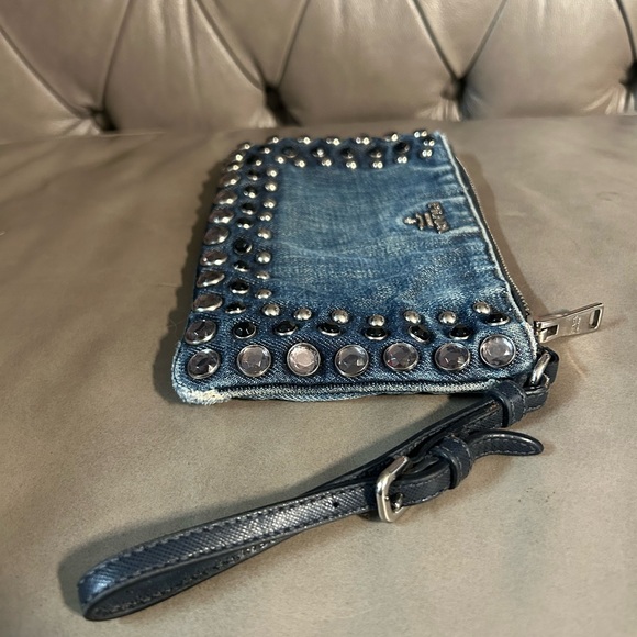 💥SOLD💥 PRADA Denim Borchie Wristlet Pouch Bag Authentic with COA cards receipt - Picture 4 of 17